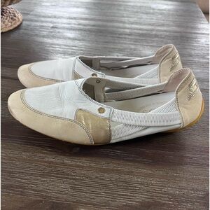 Tod's Ballet 7/8 Slip on Sneaker Driving Loafer Flat Stretch White Tan Gold